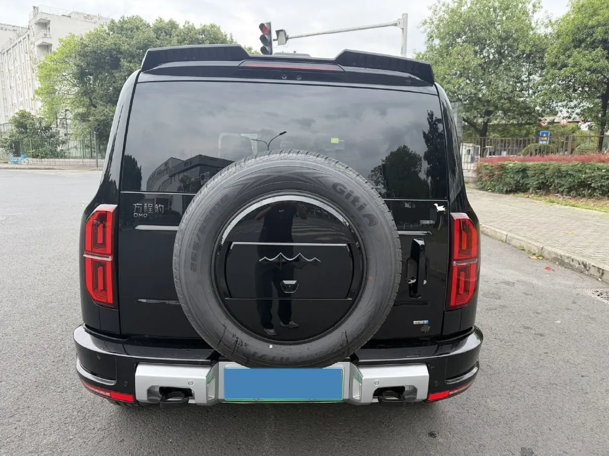 2025 FangChengBao Bao 5 1.5T 194HP L4 E-CVT PHEV,autocango,china used car exporter,china ev exporter,chinese used car exporter,chinese used ev exporter