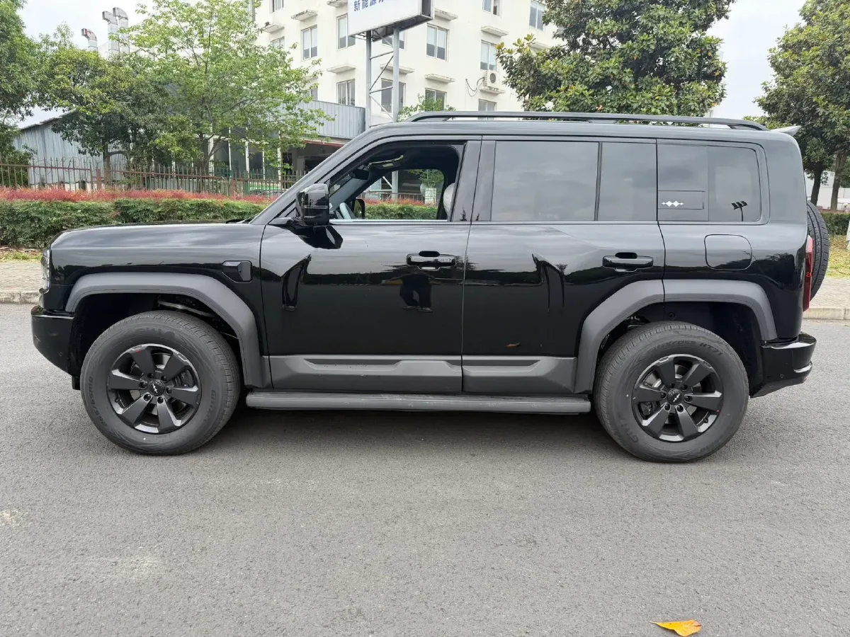 2025 FangChengBao Bao 5 1.5T 194HP L4 E-CVT PHEV,autocango,china used car exporter,china ev exporter,chinese used car exporter,chinese used ev exporter