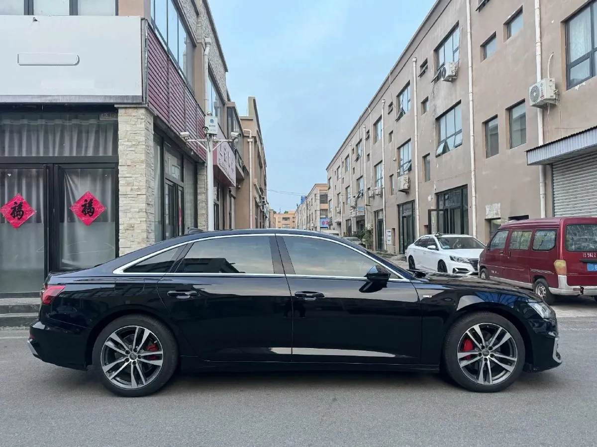 2020 Audi A6L 2.0T 190HP L4 7DCT,autocango,china used car exporter,china ev exporter,chinese used car exporter,chinese used ev exporter