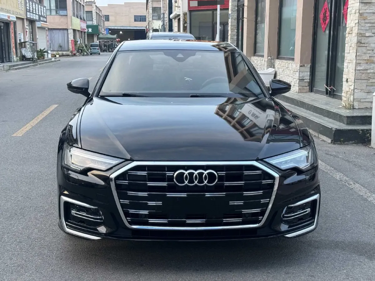 2020 Audi A6L 2.0T 190HP L4 7DCT,autocango,china used car exporter,china ev exporter,chinese used car exporter,chinese used ev exporter