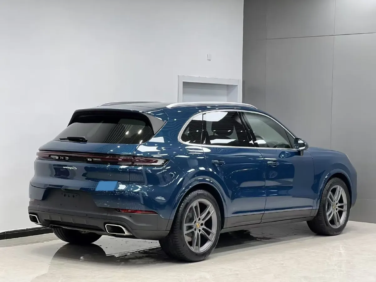 2025 Porsche Cayenne 3.0T 354HP V6 8AT,autocango,china used car exporter,china ev exporter,chinese used car exporter,chinese used ev exporter