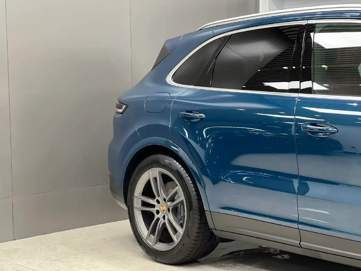 2025 Porsche Cayenne 3.0T 354HP V6 8AT,autocango,china used car exporter,china ev exporter,chinese used car exporter,chinese used ev exporter