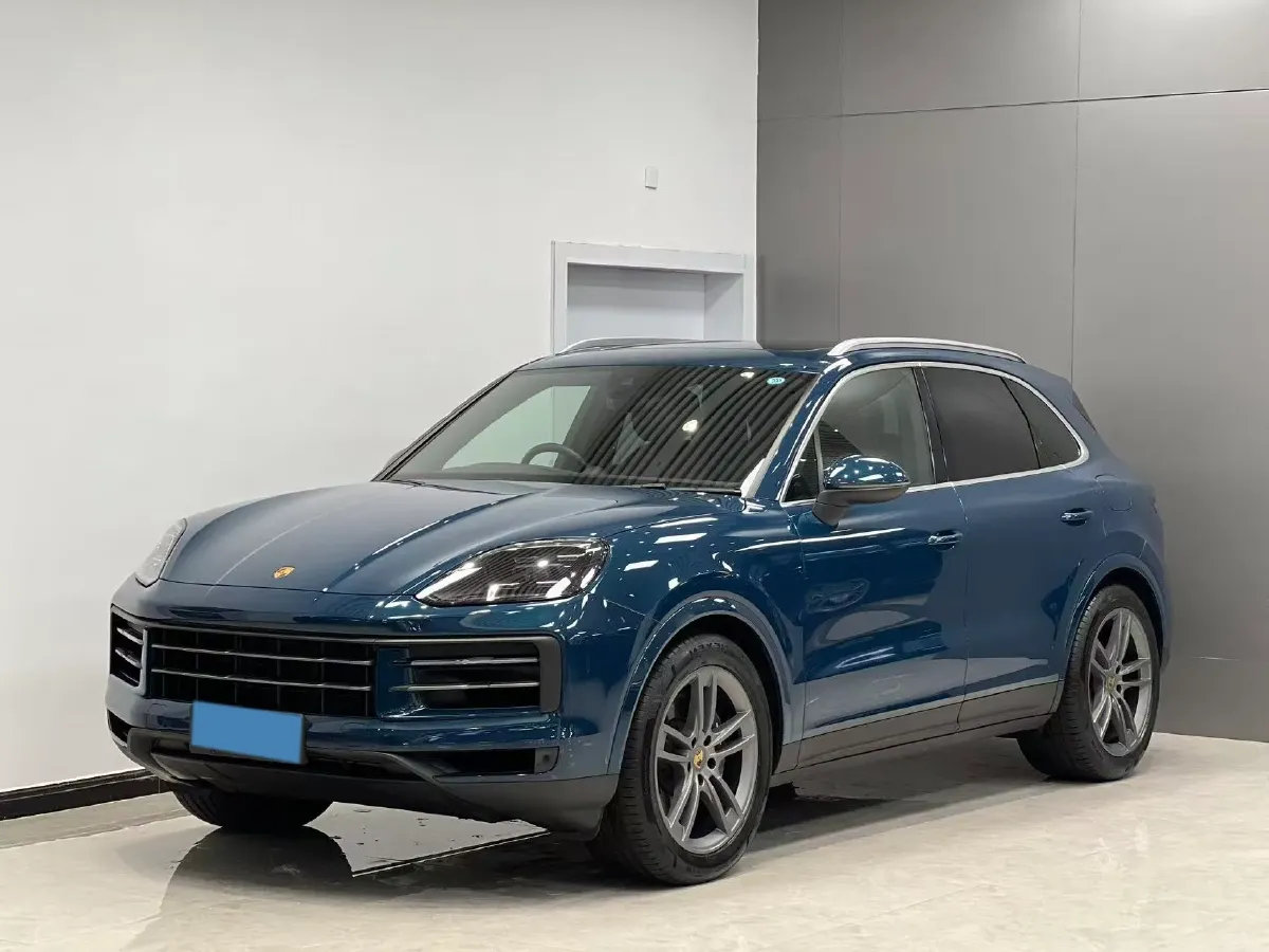 2025 Porsche Cayenne 3.0T 354HP V6 8AT,autocango,china used car exporter,china ev exporter,chinese used car exporter,chinese used ev exporter
