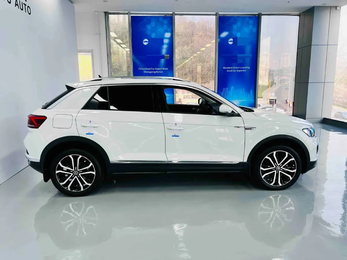2022 Volkswagen T-Roc 1.4T 150HP L4 7DCT,autocango,china used car exporter,china ev exporter,chinese used car exporter,chinese used ev exporter