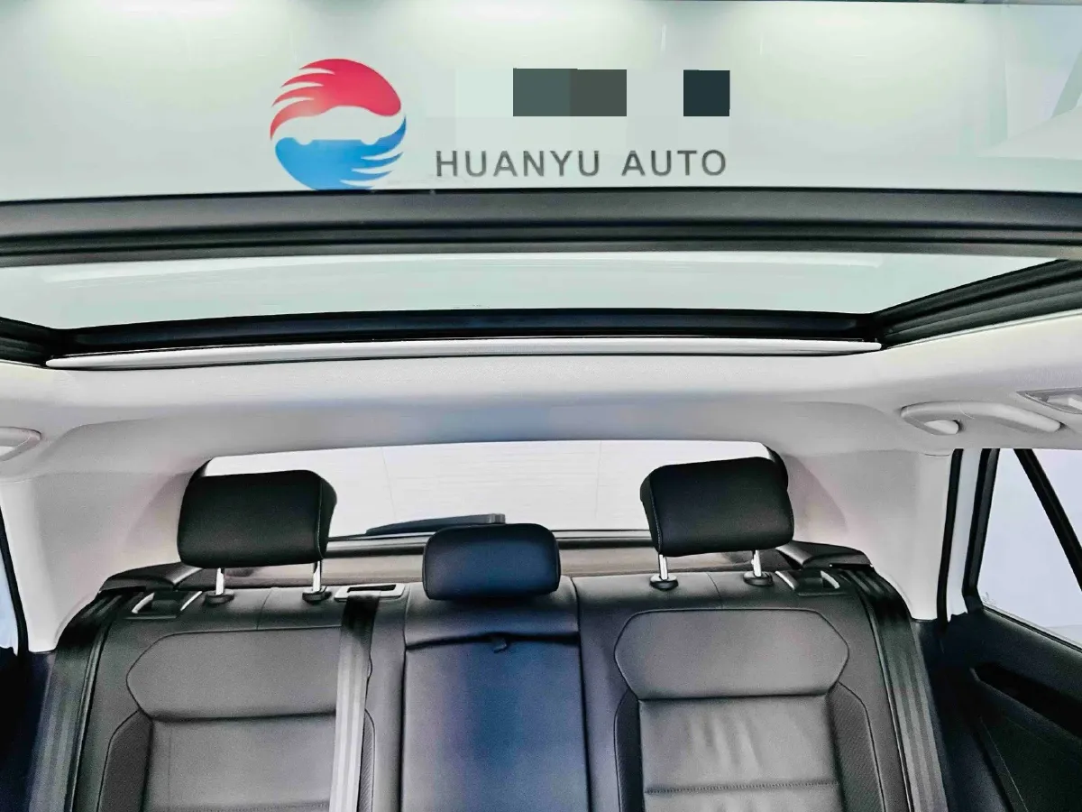 2022 Volkswagen T-Roc 1.4T 150HP L4 7DCT,autocango,china used car exporter,china ev exporter,chinese used car exporter,chinese used ev exporter