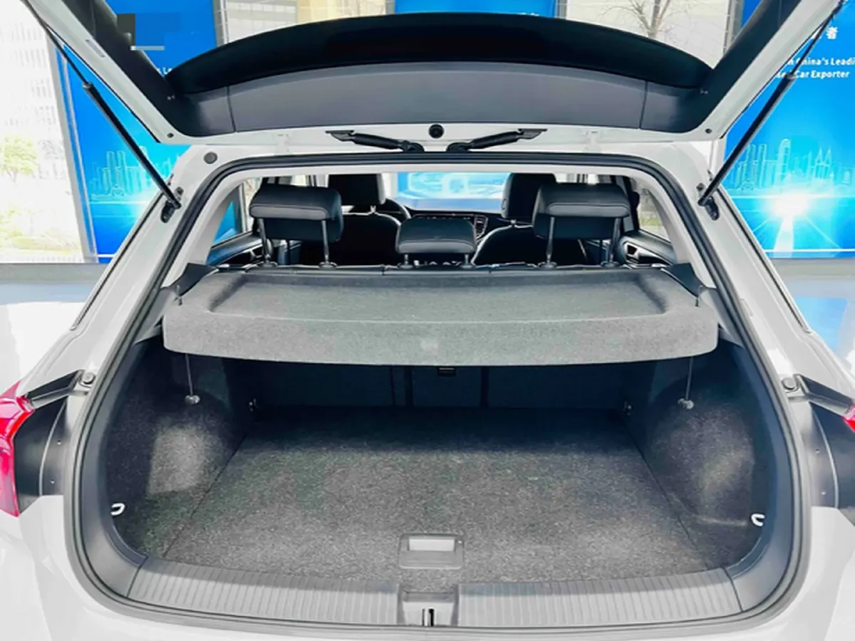 2022 Volkswagen T-Roc 1.4T 150HP L4 7DCT,autocango,china used car exporter,china ev exporter,chinese used car exporter,chinese used ev exporter