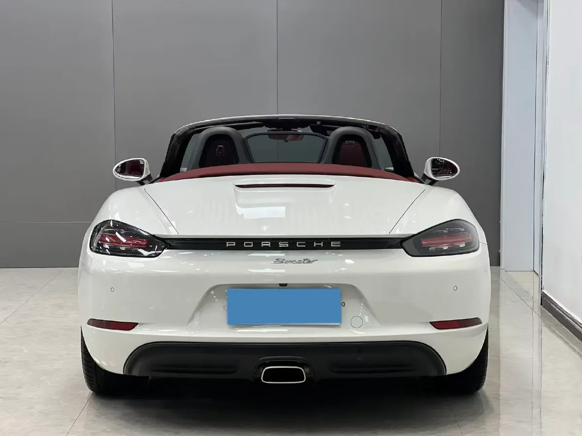 2018 Porsche 718 2.0T 250HP H4 7DCT,autocango,china used car exporter,china ev exporter,chinese used car exporter,chinese used ev exporter