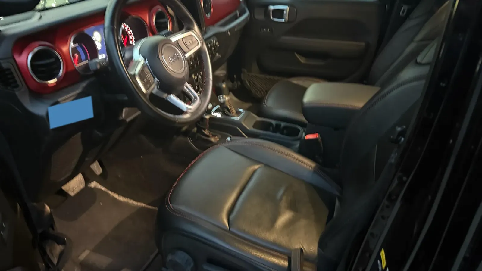 2021 Jeep Wrangler 2.0T 266HP L4 8AT,autocango,china used car exporter,china ev exporter,chinese used car exporter,chinese used ev exporter