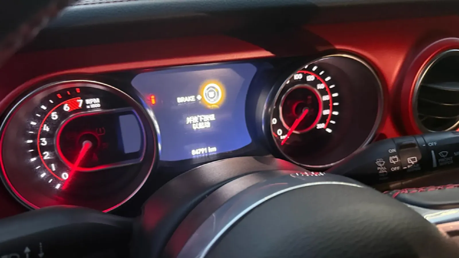 2021 Jeep Wrangler 2.0T 266HP L4 8AT,autocango,china used car exporter,china ev exporter,chinese used car exporter,chinese used ev exporter