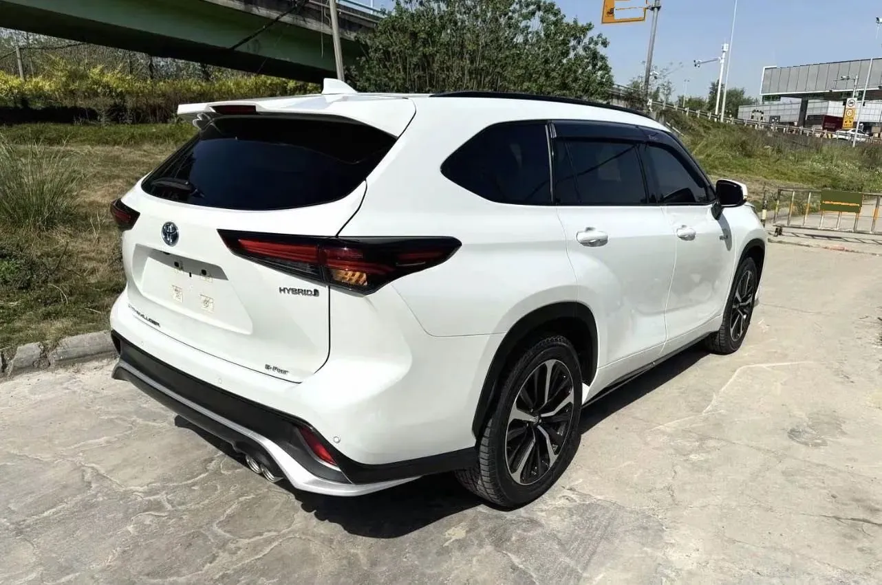 2022 Toyota Crown Kluger 2.5L 192HP L4 E-CVT Hybrid,autocango,china used car exporter,china ev exporter,chinese used car exporter,chinese used ev exporter