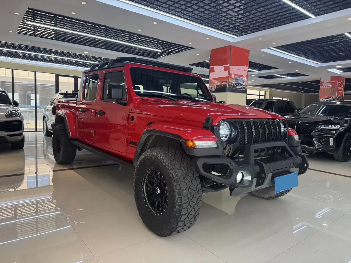 2022 Jeep Gladiator 3.6L 284HP V6 8AT,autocango,china used car exporter,china ev exporter,chinese used car exporter,chinese used ev exporter