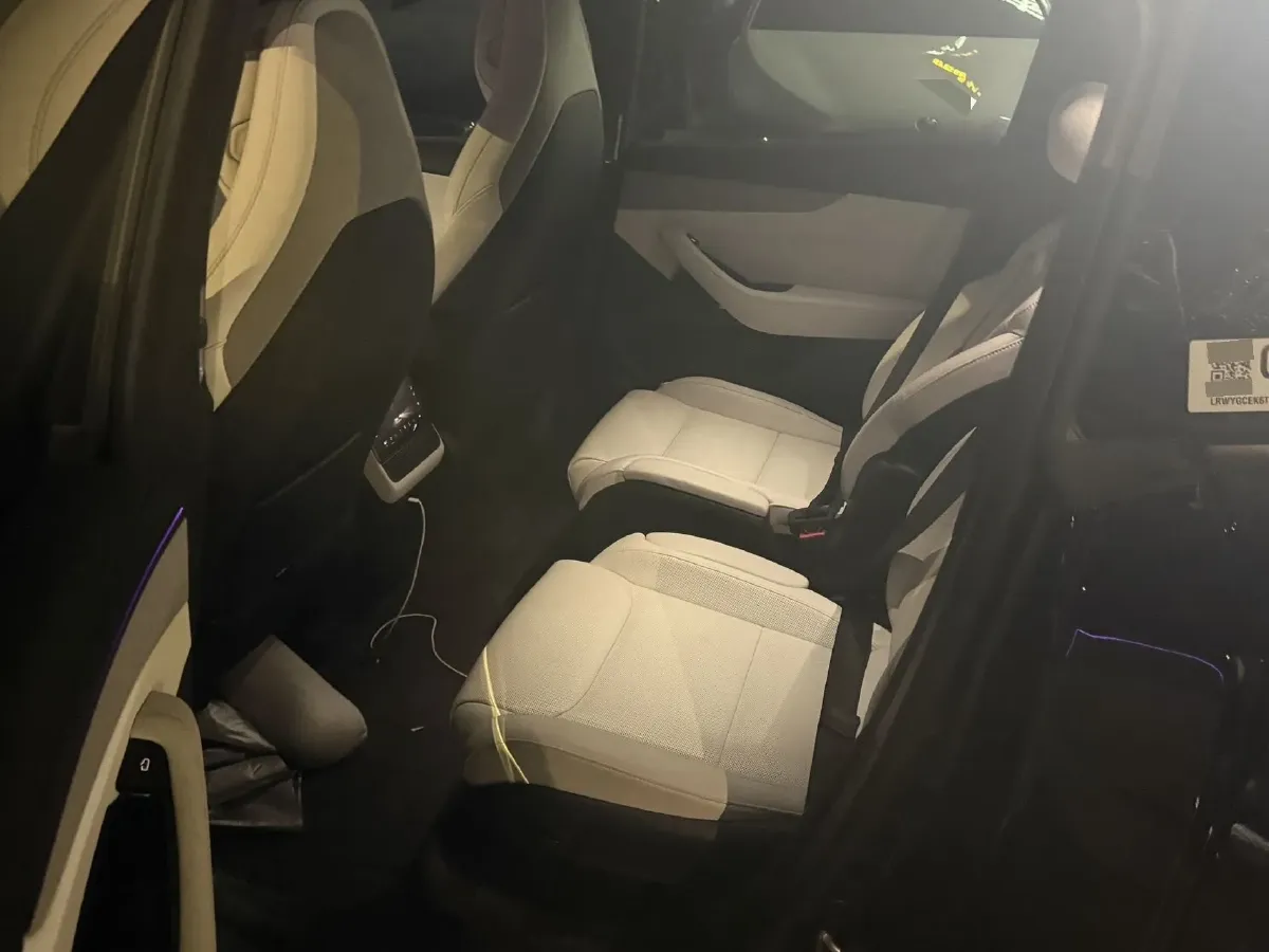 2025 Tesla Model Y L BEV,autocango,china used car exporter,china ev exporter,chinese used car exporter,chinese used ev exporter