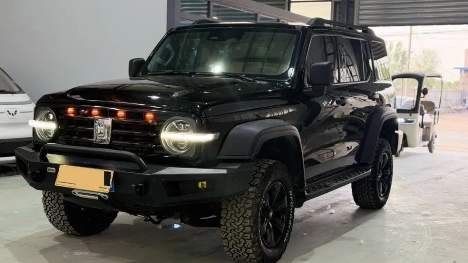 2021 Tank 300 2.0T 227HP L4 8AT,autocango,china used car exporter,china ev exporter,chinese used car exporter,chinese used ev exporter