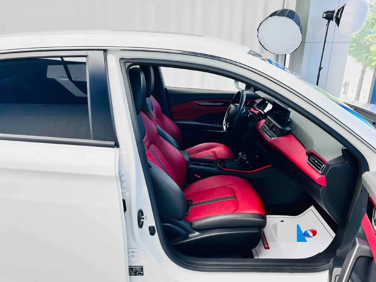 2021 DongFeng Aeolus YiXuan 1.5T 150HP L4 6DCT,autocango,china used car exporter,china ev exporter,chinese used car exporter,chinese used ev exporter