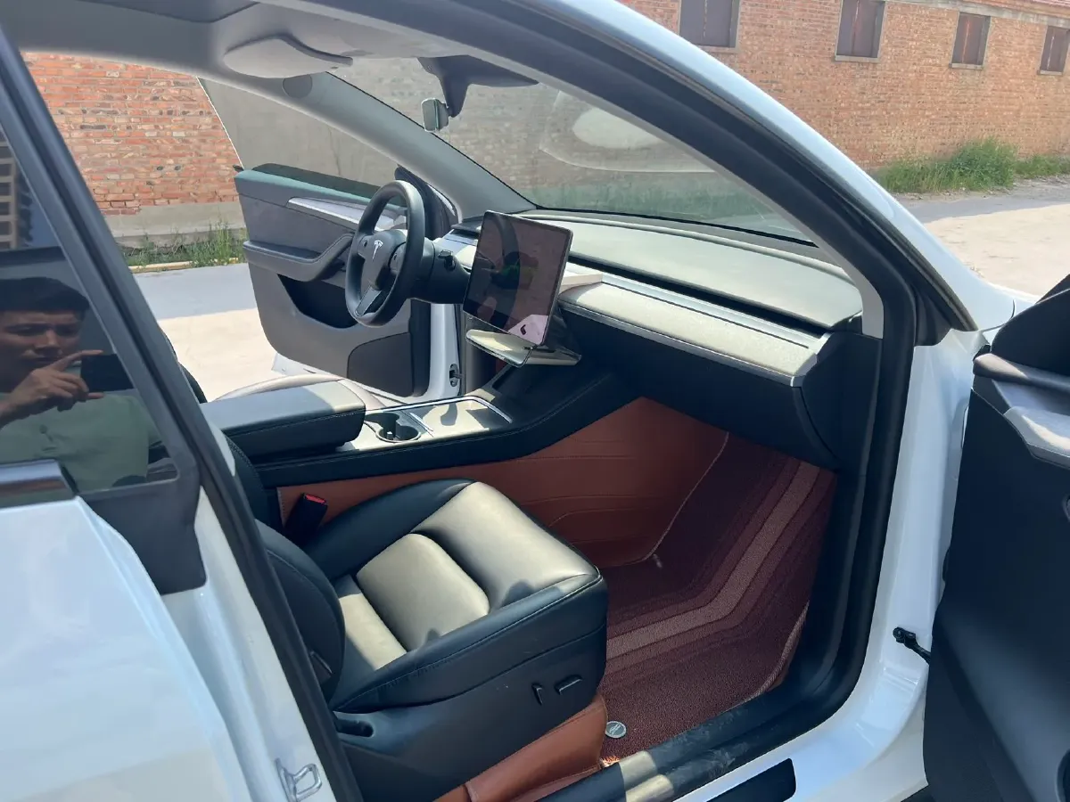 2024 Iveco OuSheng BEV 77.28KWH,autocango,china used car exporter,china ev exporter,chinese used car exporter,chinese used ev exporter