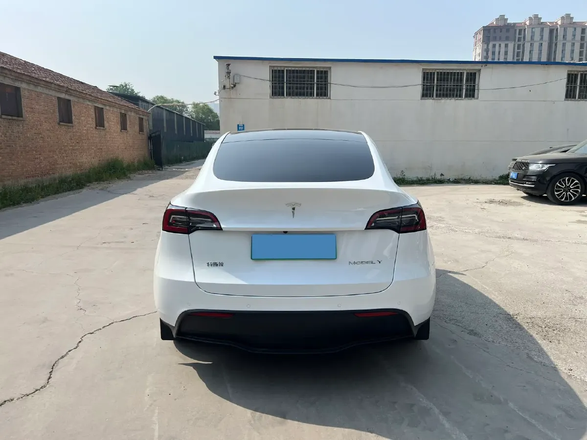 2024 Iveco OuSheng BEV 77.28KWH,autocango,china used car exporter,china ev exporter,chinese used car exporter,chinese used ev exporter