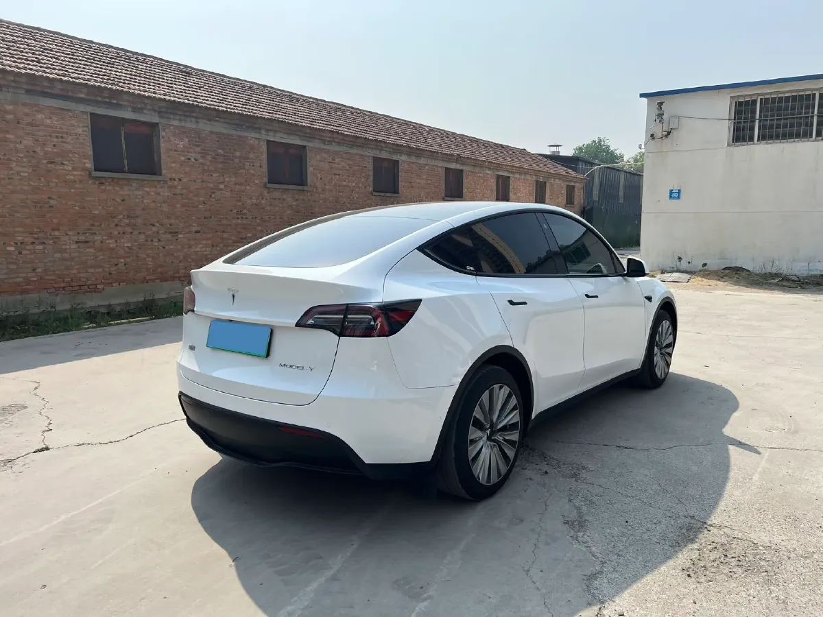 2024 Iveco OuSheng BEV 77.28KWH,autocango,china used car exporter,china ev exporter,chinese used car exporter,chinese used ev exporter
