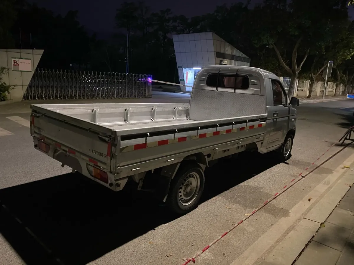 2019 WuLing RongGuang New Truck 1.8L 133HP L4 5MT,autocango,china used car exporter,china ev exporter,chinese used car exporter,chinese used ev exporter