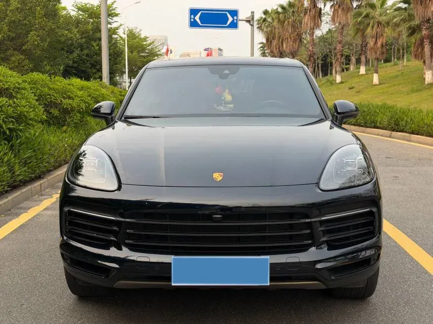 2022 Porsche Cayenne 3.0T 340HP V6 8AT,autocango,china used car exporter,china ev exporter,chinese used car exporter,chinese used ev exporter