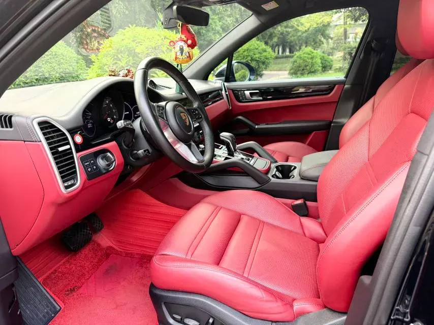 2022 Porsche Cayenne 3.0T 340HP V6 8AT,autocango,china used car exporter,china ev exporter,chinese used car exporter,chinese used ev exporter
