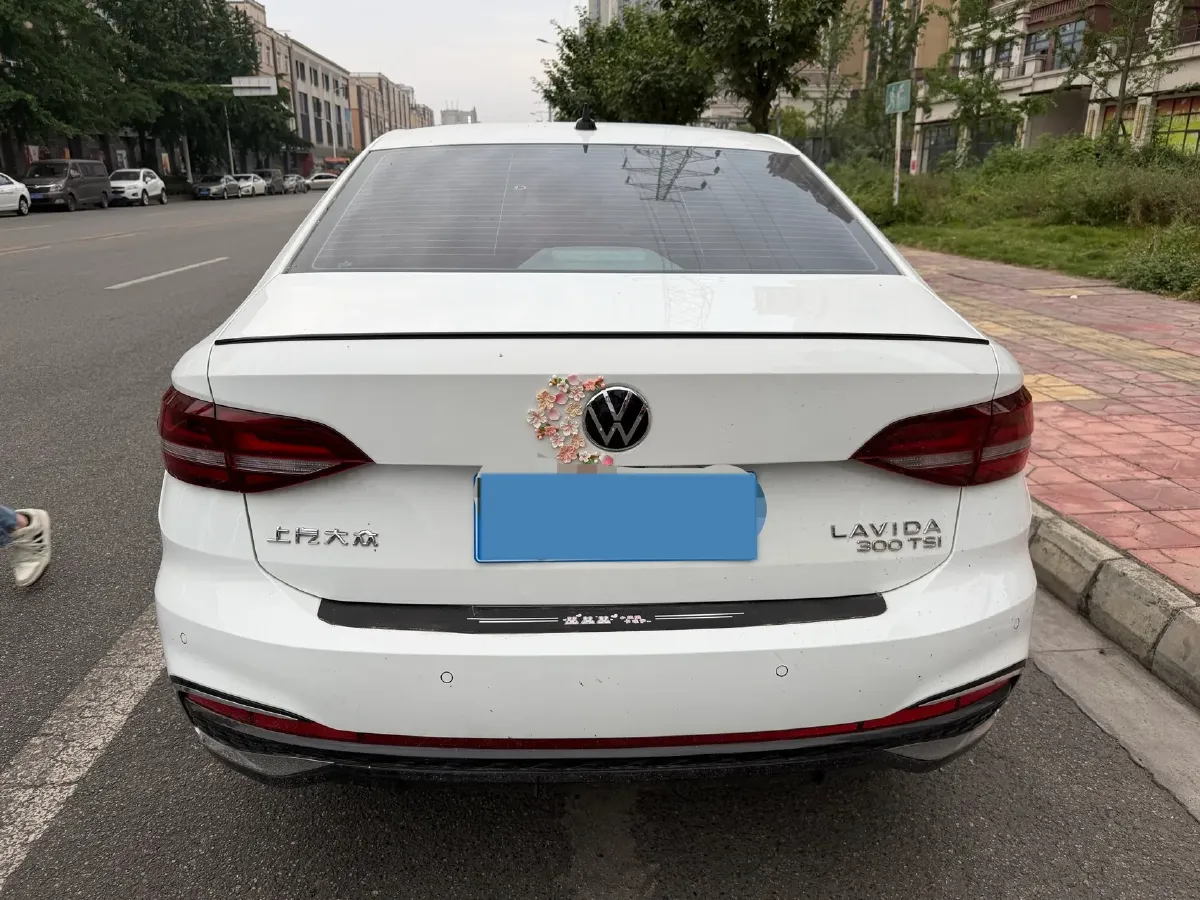 2023 Volkswagen Lavida 1.5T 160HP L4 7DCT,autocango,china used car exporter,china ev exporter,chinese used car exporter,chinese used ev exporter