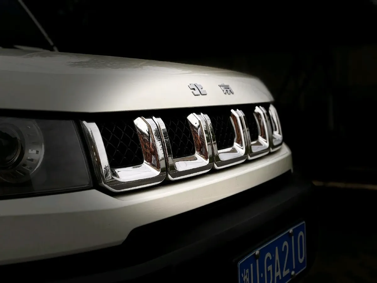 2016 Beijing BJ40 2.0T 204HP L4 5MT,autocango,china used car exporter,china ev exporter,chinese used car exporter,chinese used ev exporter