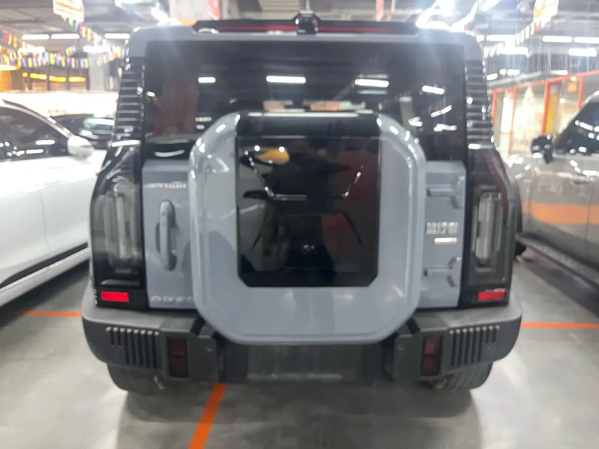 2025 Jetour Traveller 2.0T 254HP L4 7DCT,autocango,china used car exporter,china ev exporter,chinese used car exporter,chinese used ev exporter