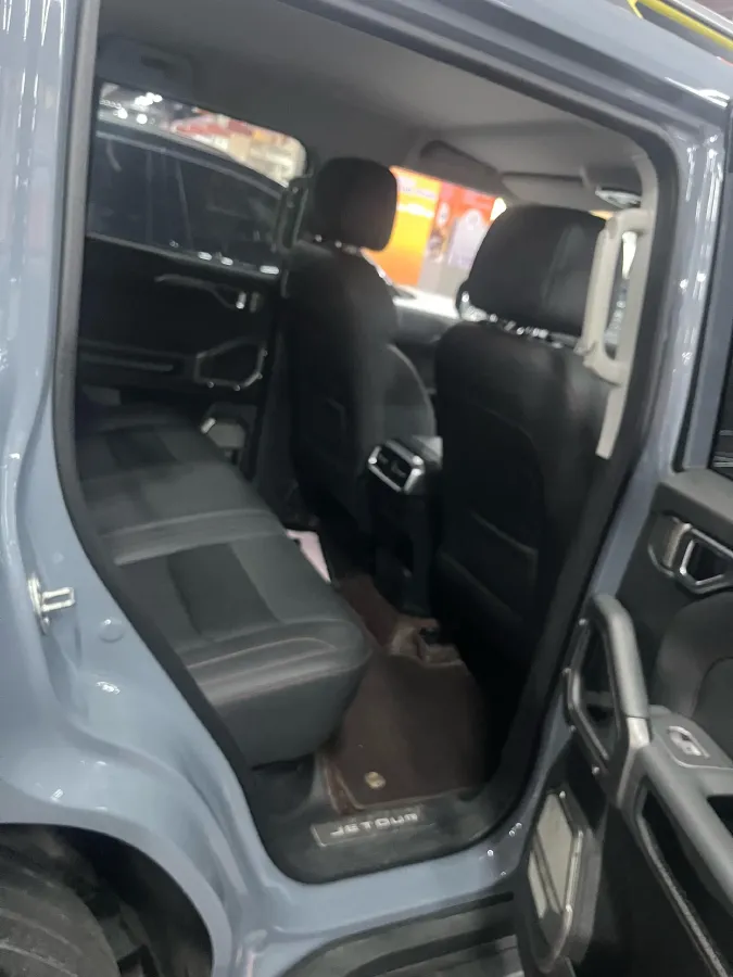 2025 Jetour Traveller 2.0T 254HP L4 7DCT,autocango,china used car exporter,china ev exporter,chinese used car exporter,chinese used ev exporter
