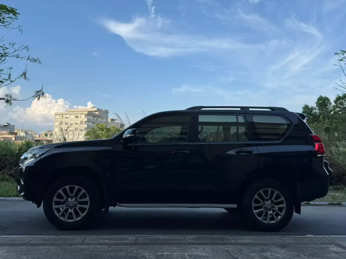 2018 Mercedes-Benz E Class 2.0T 184HP L4 9AT,autocango,china used car exporter,china ev exporter,chinese used car exporter,chinese used ev exporter