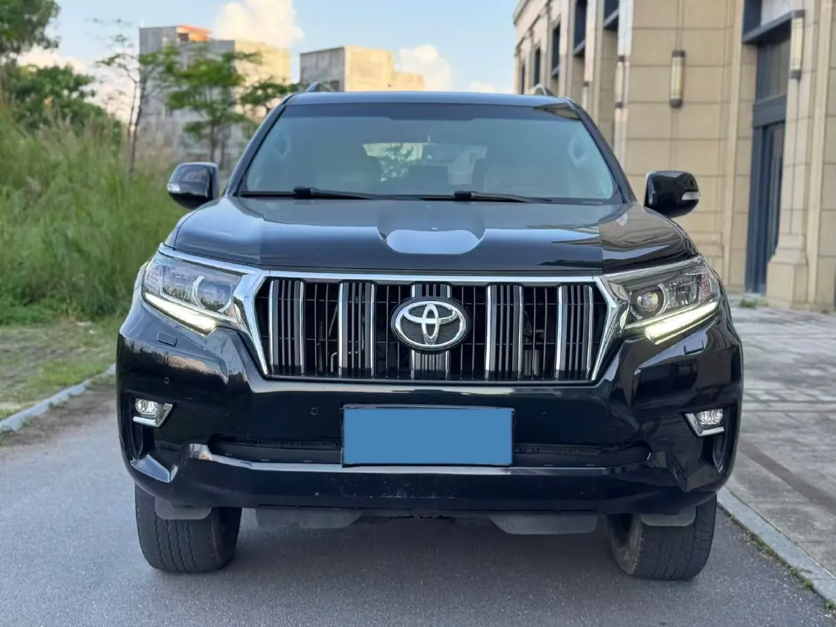 2018 Mercedes-Benz E Class 2.0T 184HP L4 9AT,autocango,china used car exporter,china ev exporter,chinese used car exporter,chinese used ev exporter