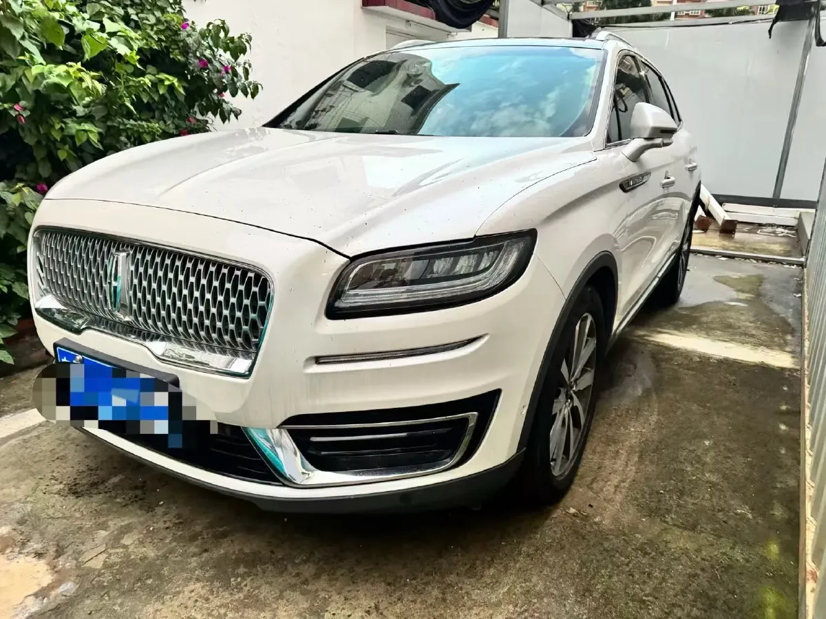 2019 Lincoln Nautilus 2.0T 235HP L4 8AT,autocango,china used car exporter,china ev exporter,chinese used car exporter,chinese used ev exporter