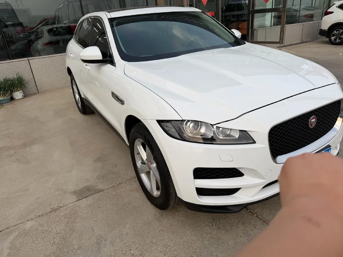 2020 Jaguar F-PACE 2.0T 250HP L4 8AT,autocango,china used car exporter,china ev exporter,chinese used car exporter,chinese used ev exporter