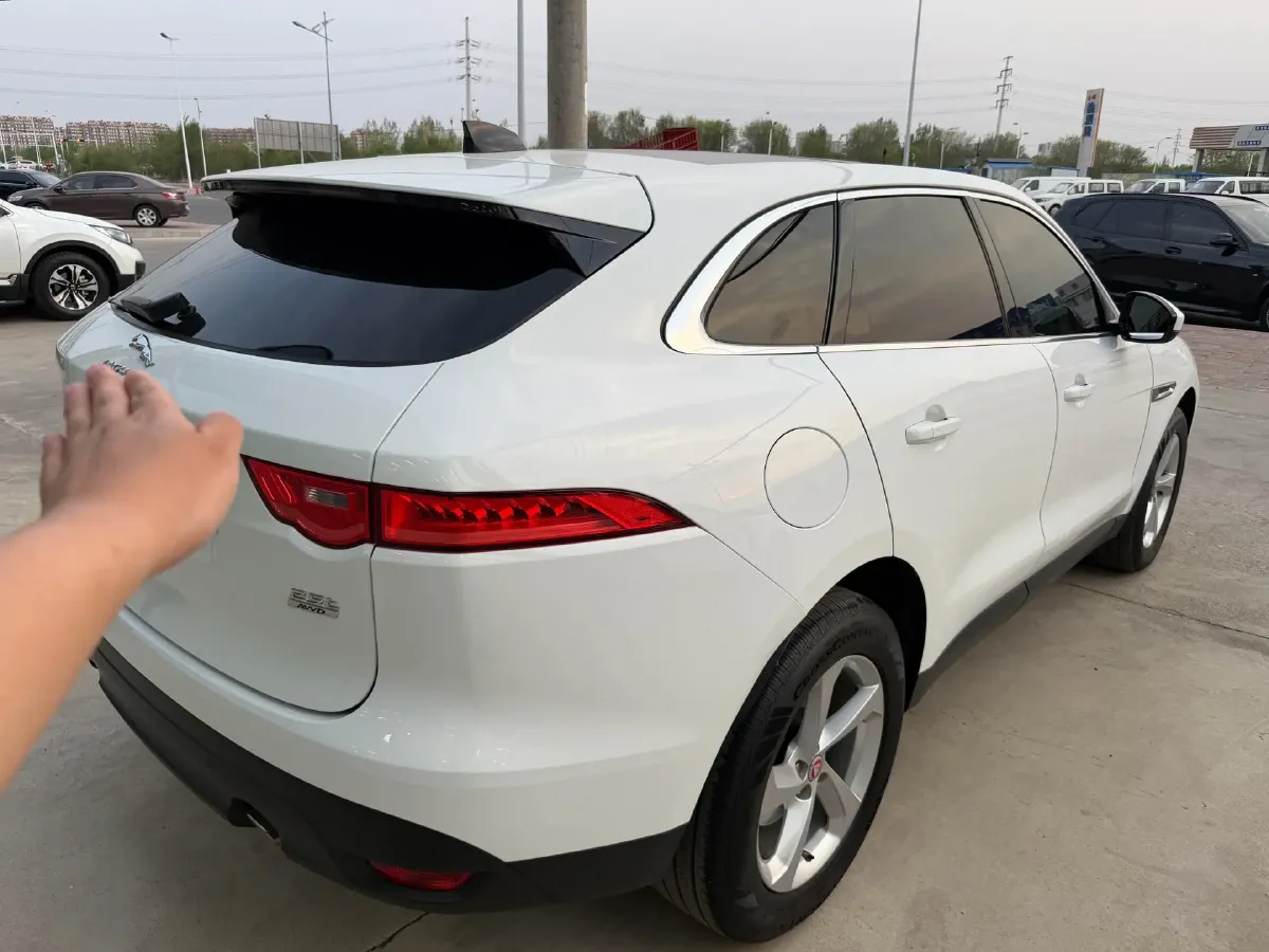 2020 Jaguar F-PACE 2.0T 250HP L4 8AT,autocango,china used car exporter,china ev exporter,chinese used car exporter,chinese used ev exporter