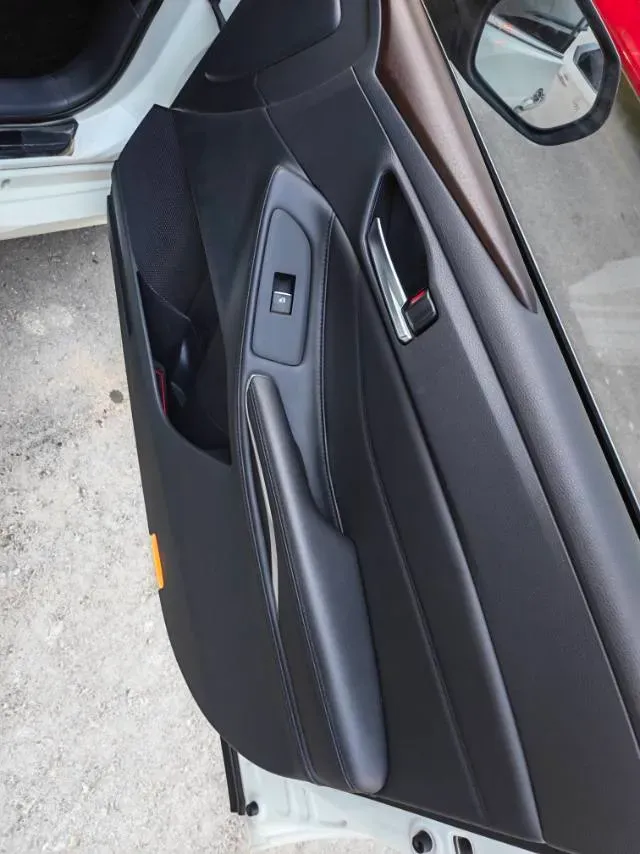 2019 Toyota Avalon 2.0L 178HP L4 CVT,autocango,china used car exporter,china ev exporter,chinese used car exporter,chinese used ev exporter