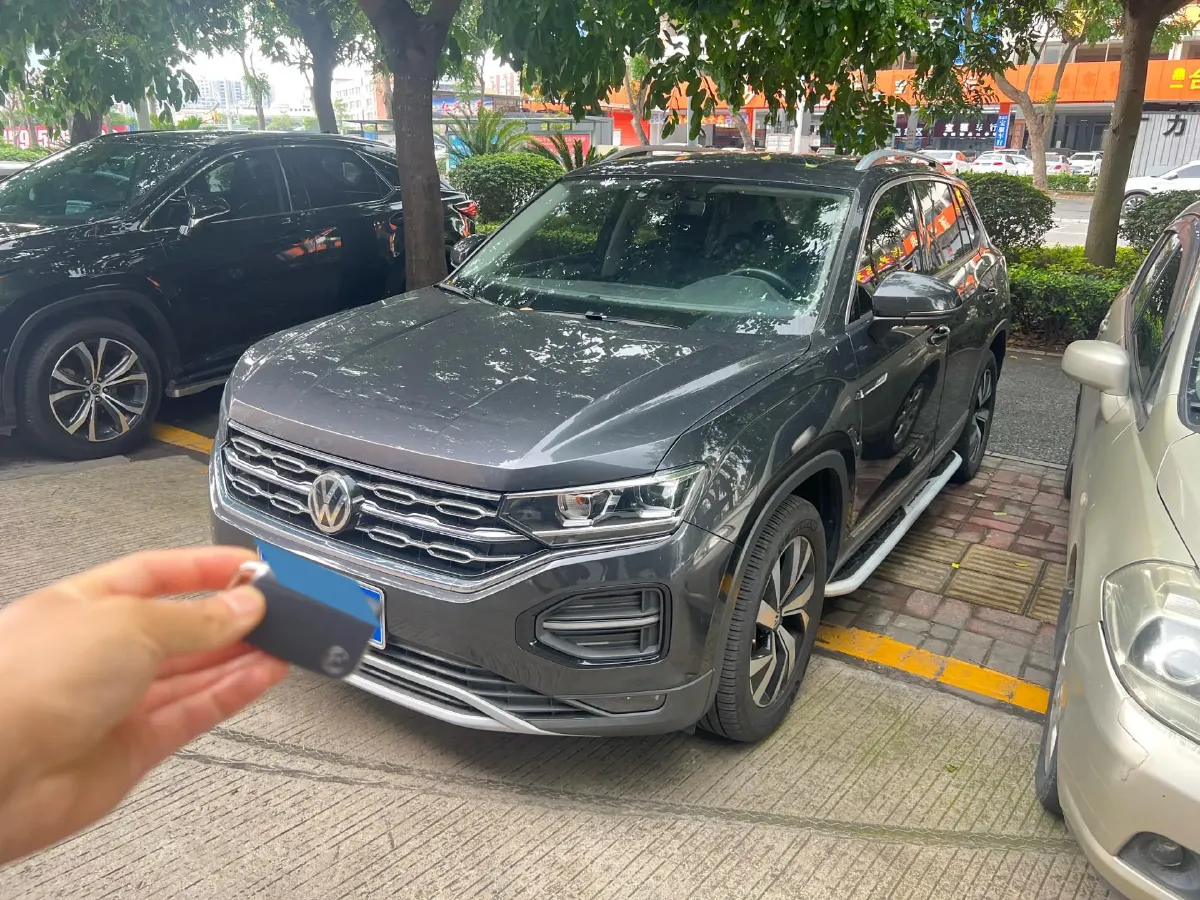 2020 Volkswagen Tayron 2.0T 186HP L4 7DCT,autocango,china used car exporter,china ev exporter,chinese used car exporter,chinese used ev exporter