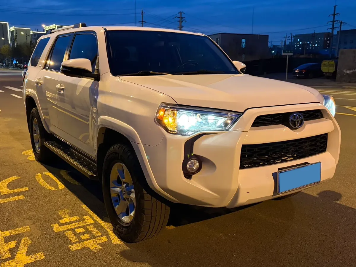 2020 Toyota Highlander 3.5L 299HP V6 8AT,autocango,china used car exporter,china ev exporter,chinese used car exporter,chinese used ev exporter