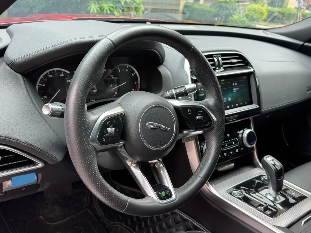 2020 Jaguar XEL 2.0T 200HP L4 8AT,autocango,china used car exporter,china ev exporter,chinese used car exporter,chinese used ev exporter