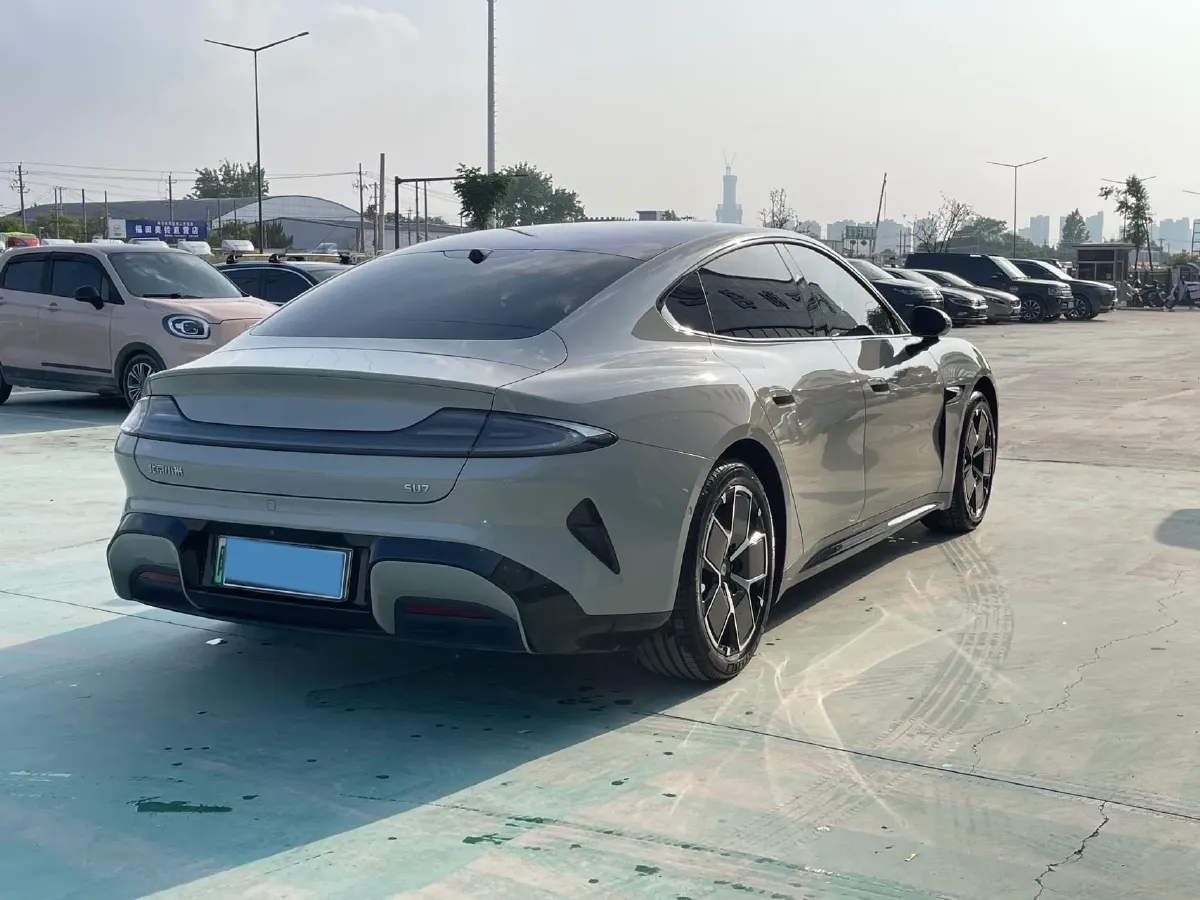 2024 MI SU7 BEV 73.6KWH,autocango,china used car exporter,china ev exporter,chinese used car exporter,chinese used ev exporter