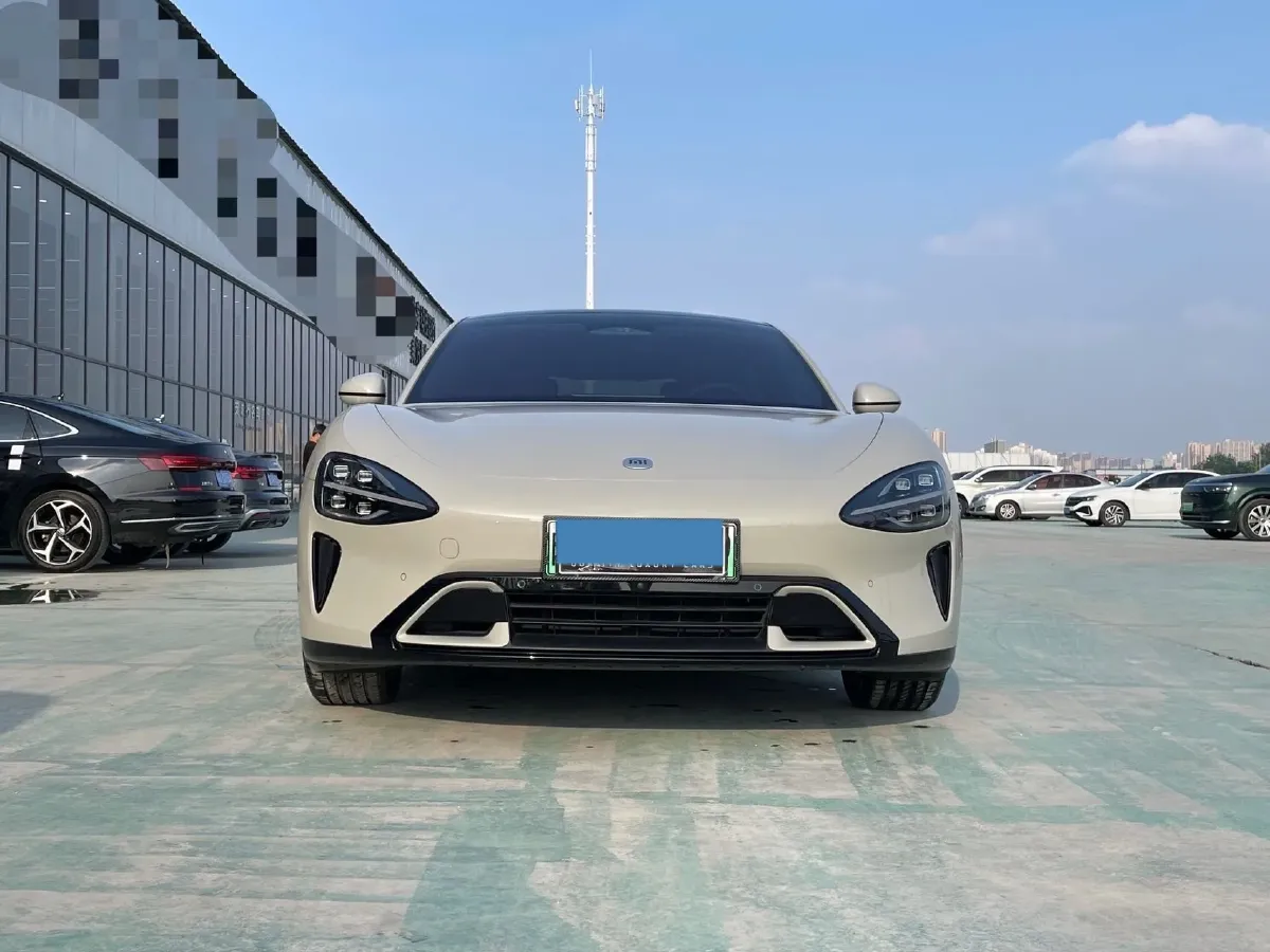 2024 MI SU7 BEV 73.6KWH,autocango,china used car exporter,china ev exporter,chinese used car exporter,chinese used ev exporter