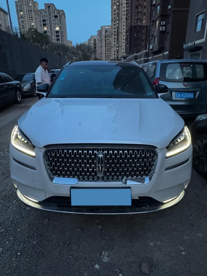 2020 Lincoln Corsair 2.0T 245HP L4 8AT,autocango,china used car exporter,china ev exporter,chinese used car exporter,chinese used ev exporter
