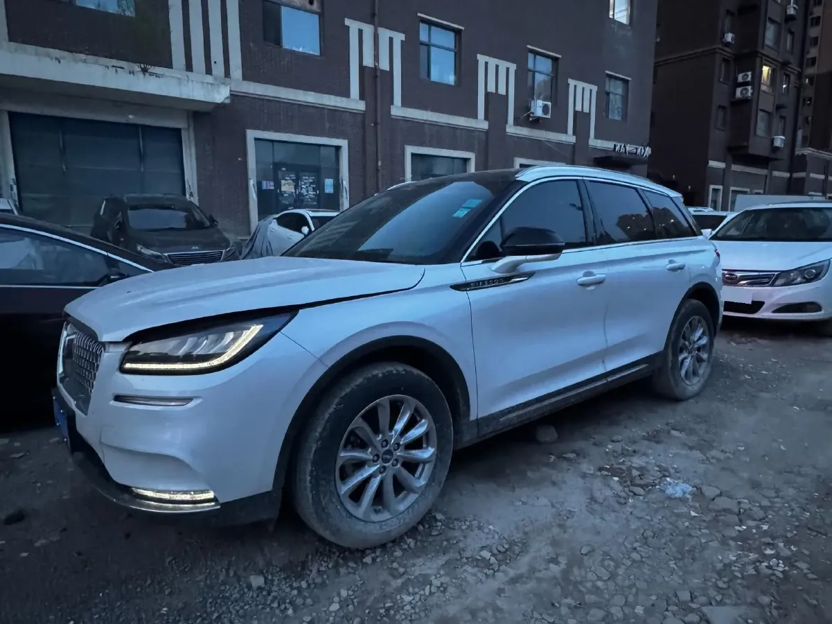 2020 Lincoln Corsair 2.0T 245HP L4 8AT,autocango,china used car exporter,china ev exporter,chinese used car exporter,chinese used ev exporter