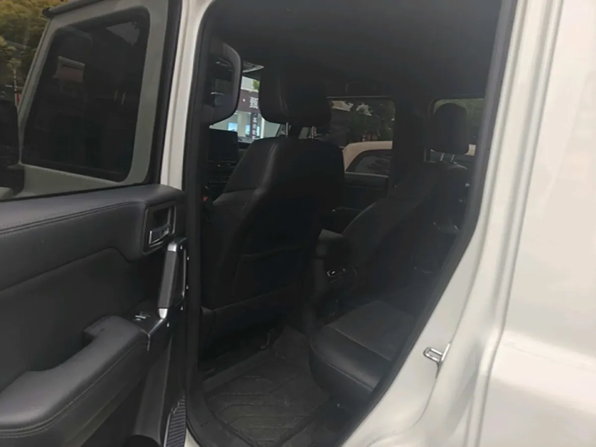 2024 212 212 T01 2.0T 252HP L4 8AT,autocango,china used car exporter,china ev exporter,chinese used car exporter,chinese used ev exporter
