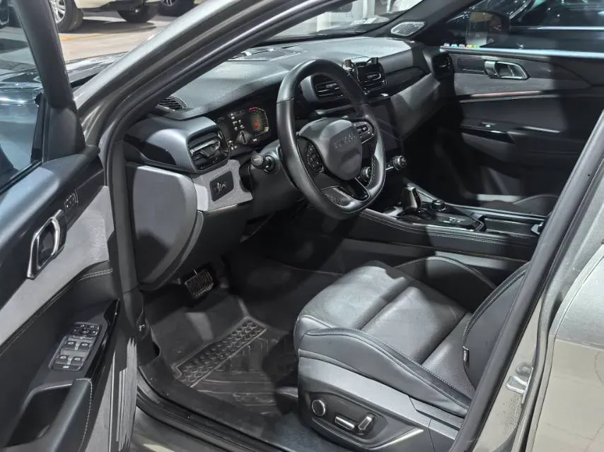 2022 LYNK&CO 03 2.0T 190HP L4 7DCT,autocango,china used car exporter,china ev exporter,chinese used car exporter,chinese used ev exporter