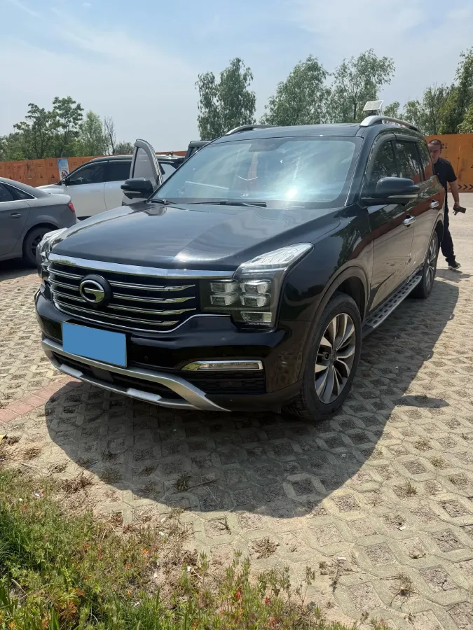 2017 GAC Trumpchi GS8 2.0T 201HP L4 6AT,autocango,china used car exporter,china ev exporter,chinese used car exporter,chinese used ev exporter