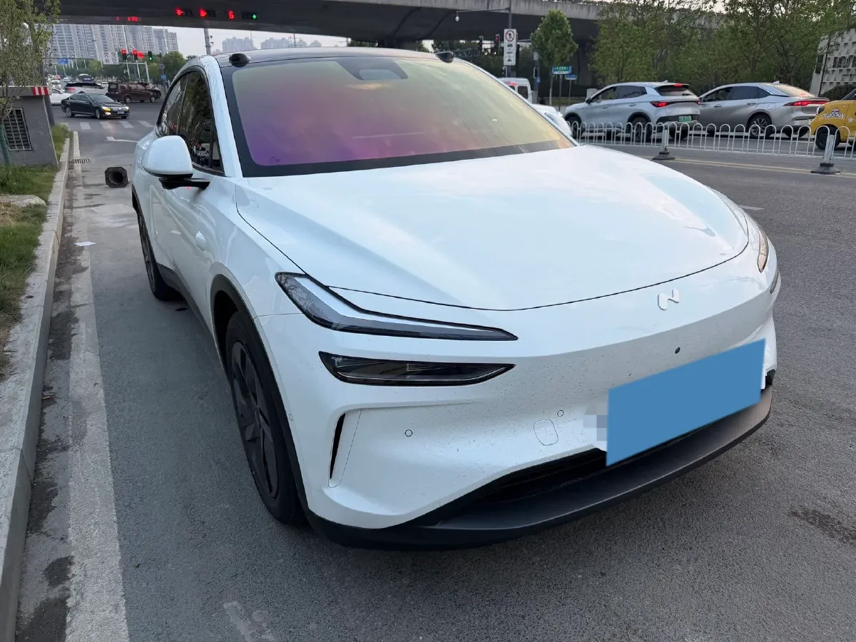 2024 ONVO L60 BEV 60KWH,autocango,china used car exporter,china ev exporter,chinese used car exporter,chinese used ev exporter