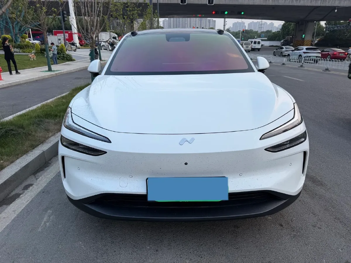 2024 ONVO L60 BEV 60KWH,autocango,china used car exporter,china ev exporter,chinese used car exporter,chinese used ev exporter