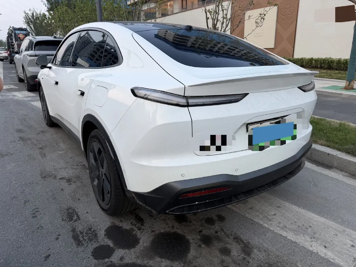2024 ONVO L60 BEV 60KWH,autocango,china used car exporter,china ev exporter,chinese used car exporter,chinese used ev exporter