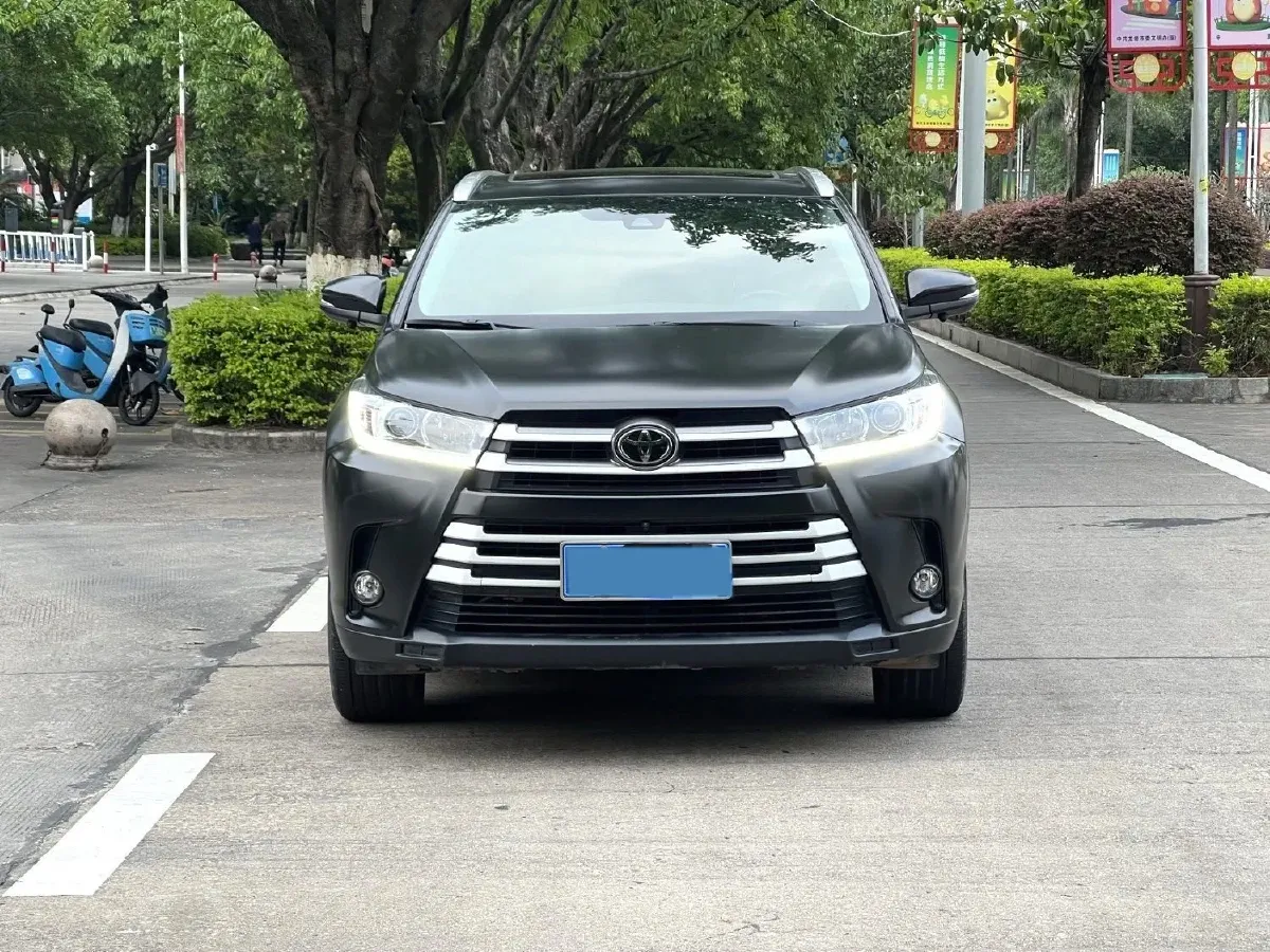 2018 Toyota Highlander 2.0T 220HP L4 6AT,autocango,china used car exporter,china ev exporter,chinese used car exporter,chinese used ev exporter