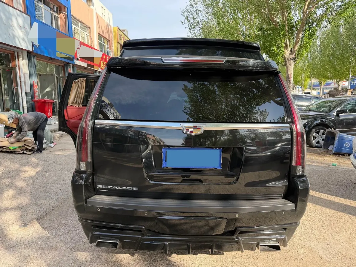 2017 Cadillac ESCALADE 6.2L 426HP V8 8AT,autocango,china used car exporter,china ev exporter,chinese used car exporter,chinese used ev exporter