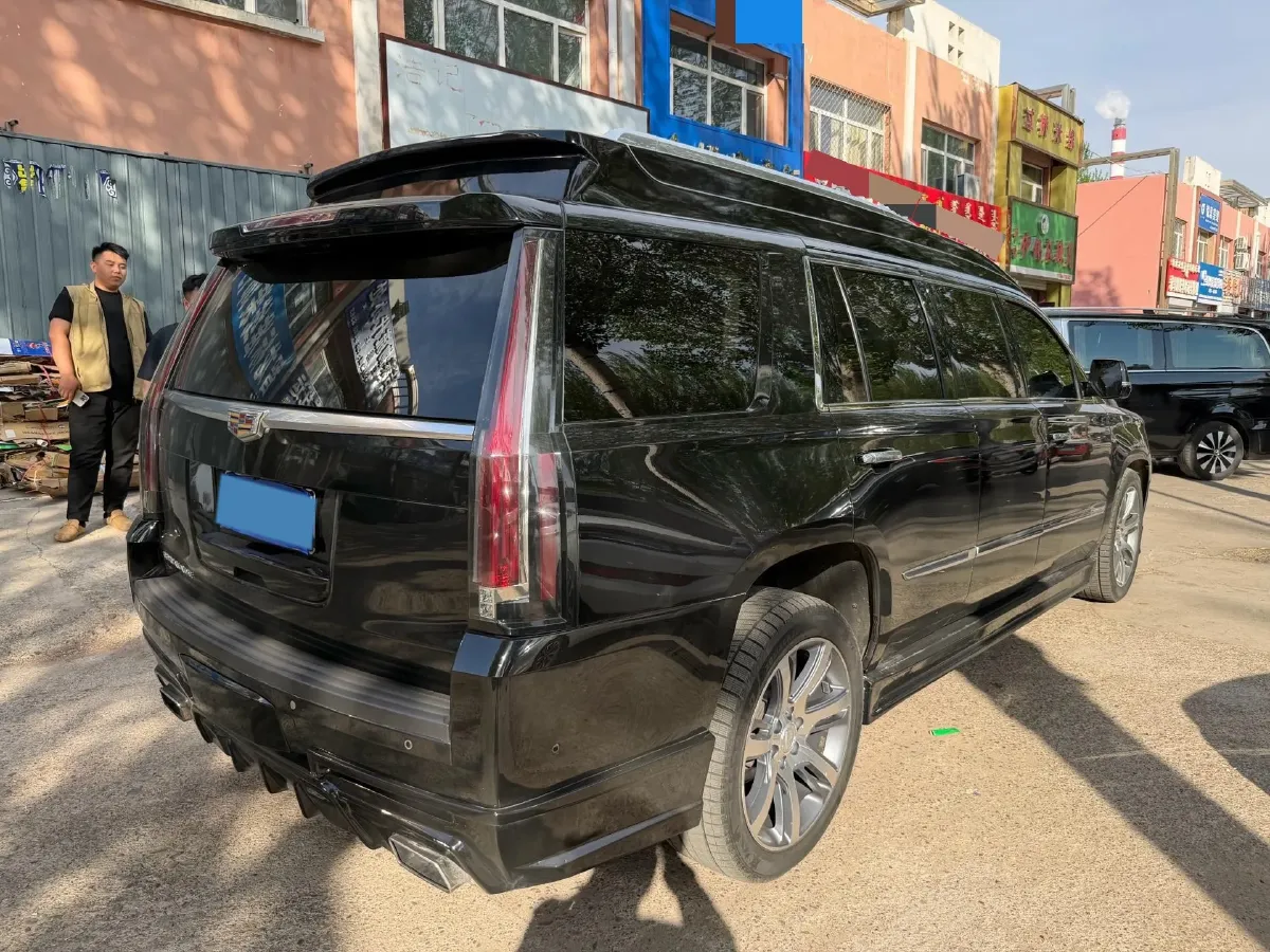 2017 Cadillac ESCALADE 6.2L 426HP V8 8AT,autocango,china used car exporter,china ev exporter,chinese used car exporter,chinese used ev exporter